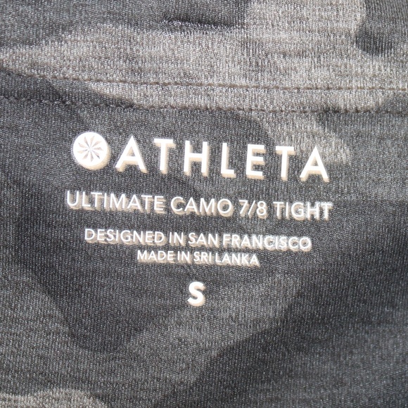 PreLoved Athleta 7/8 Ultimate Camo Leggings in Black/Gray in Sz(S) - Picture 7 of 9